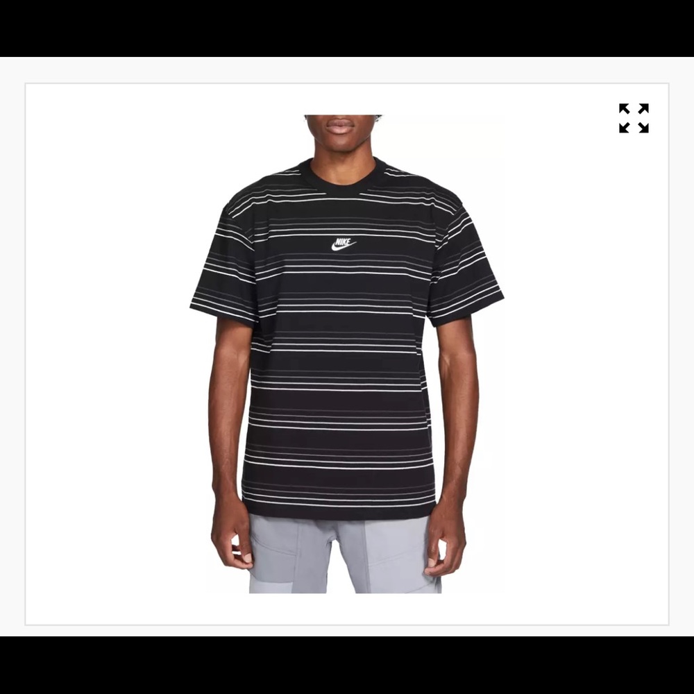 Mens Nike T shirt